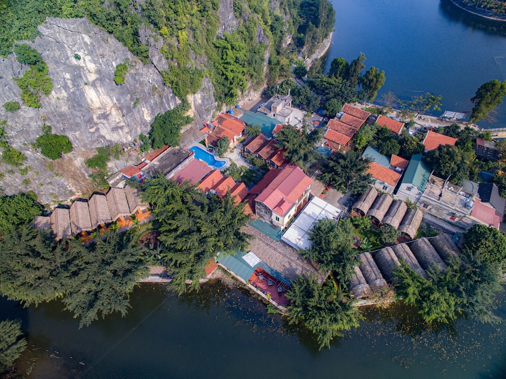 Tam Coc Serene Bungalow 25/28