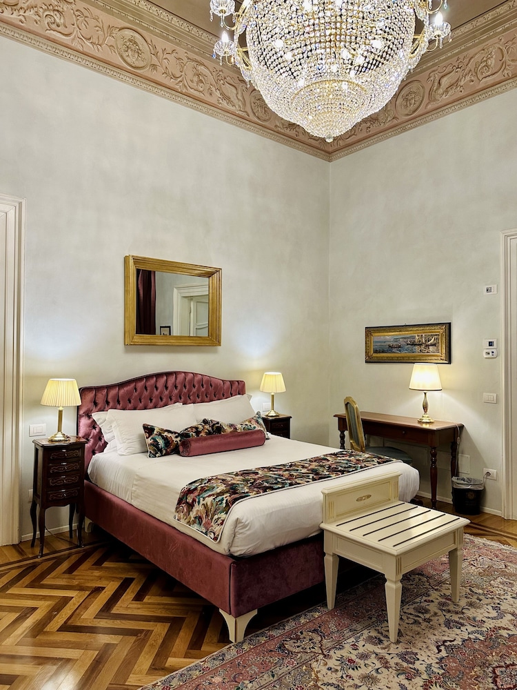 Palazzo Monga Boutique Guesthouse 14/66