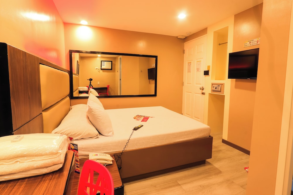 Hotel Sogo Alabang Rotonda 11/27