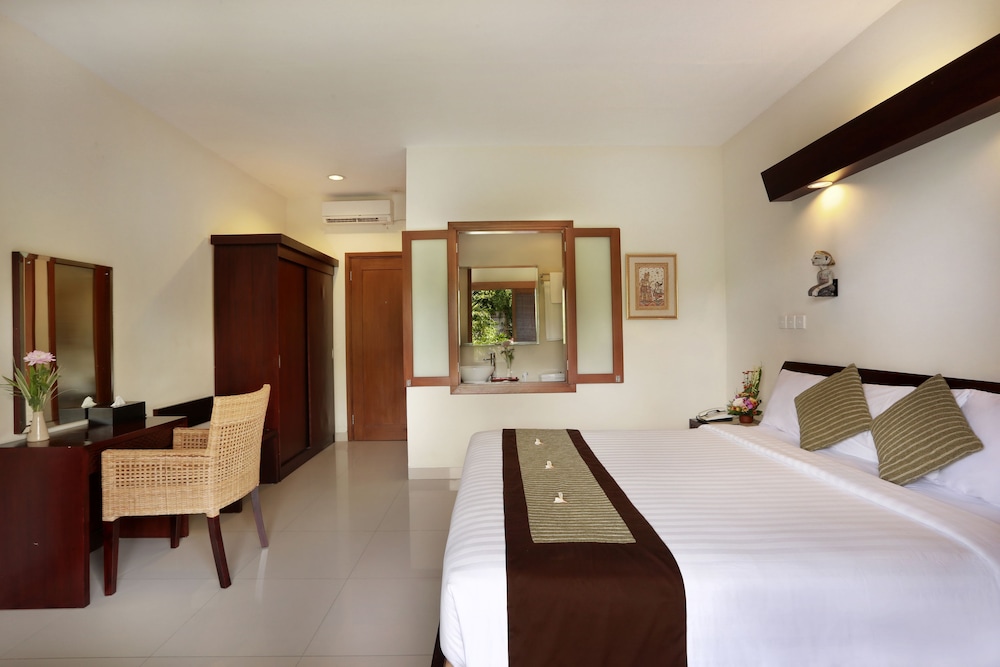 Respati Beach Hotel 16/66