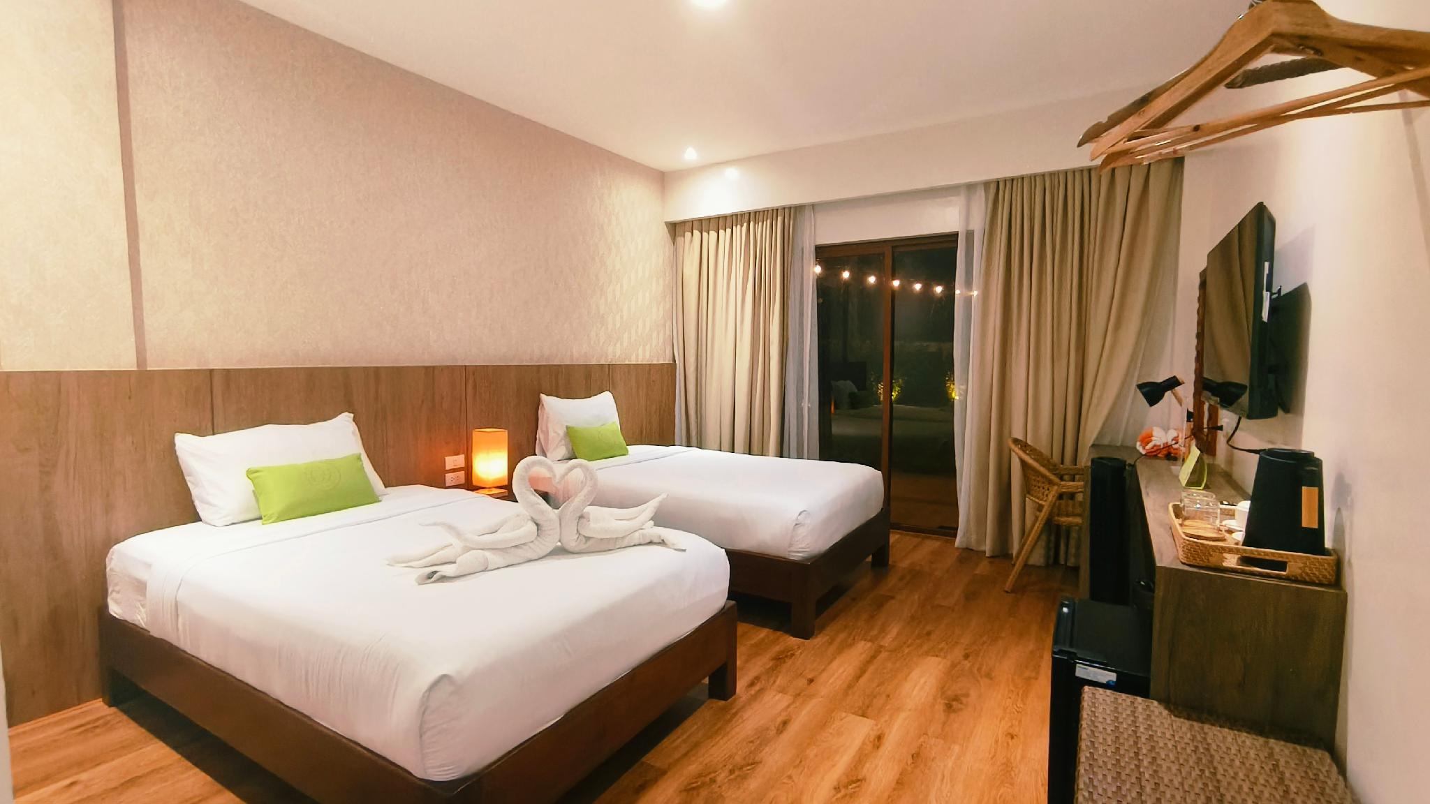 Semi Room, Premier, 2 Semi Double Beds