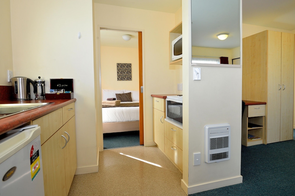 Bella Vista Gisborne 30/35