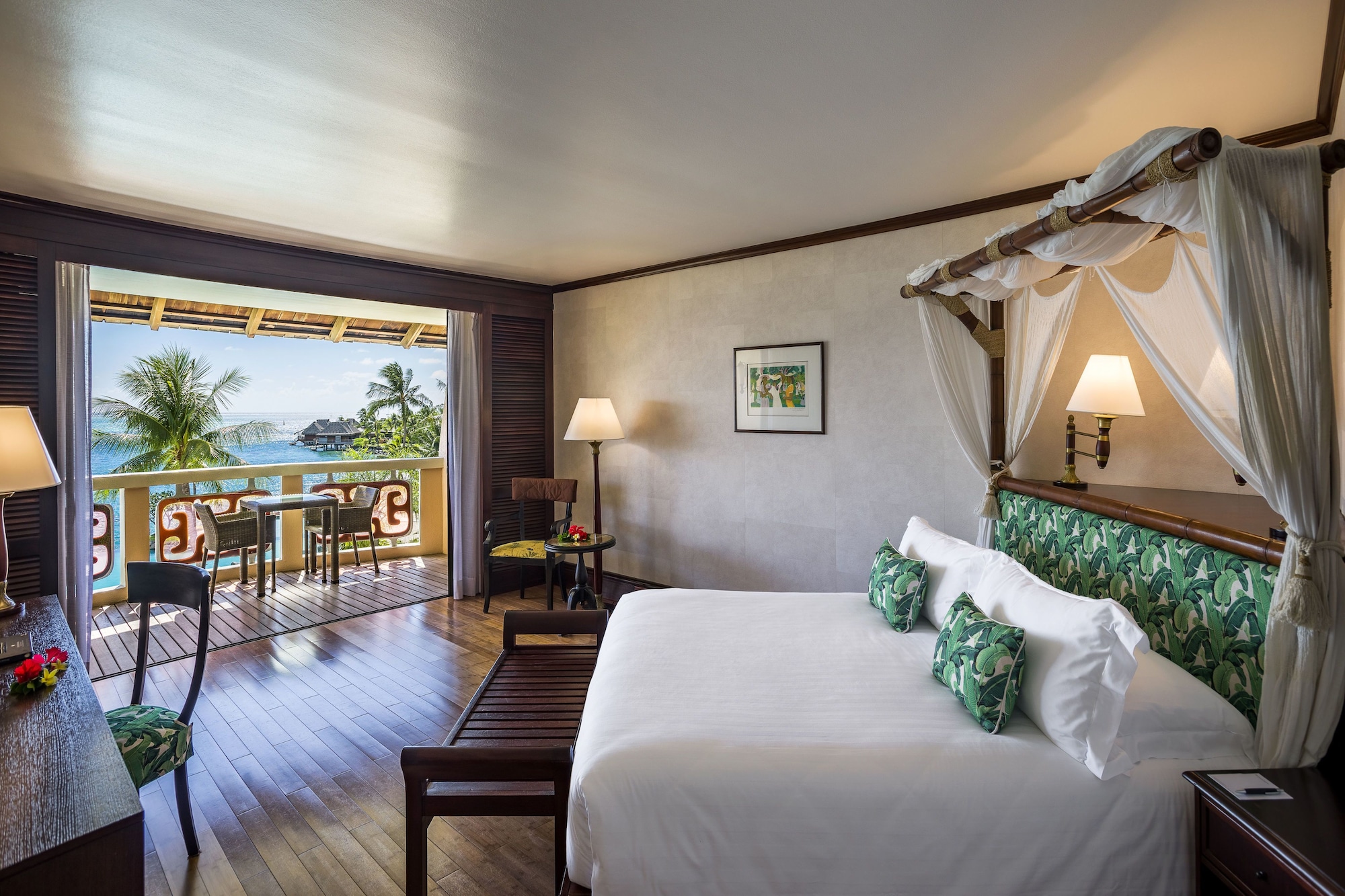 Premium, King Bed, Island View