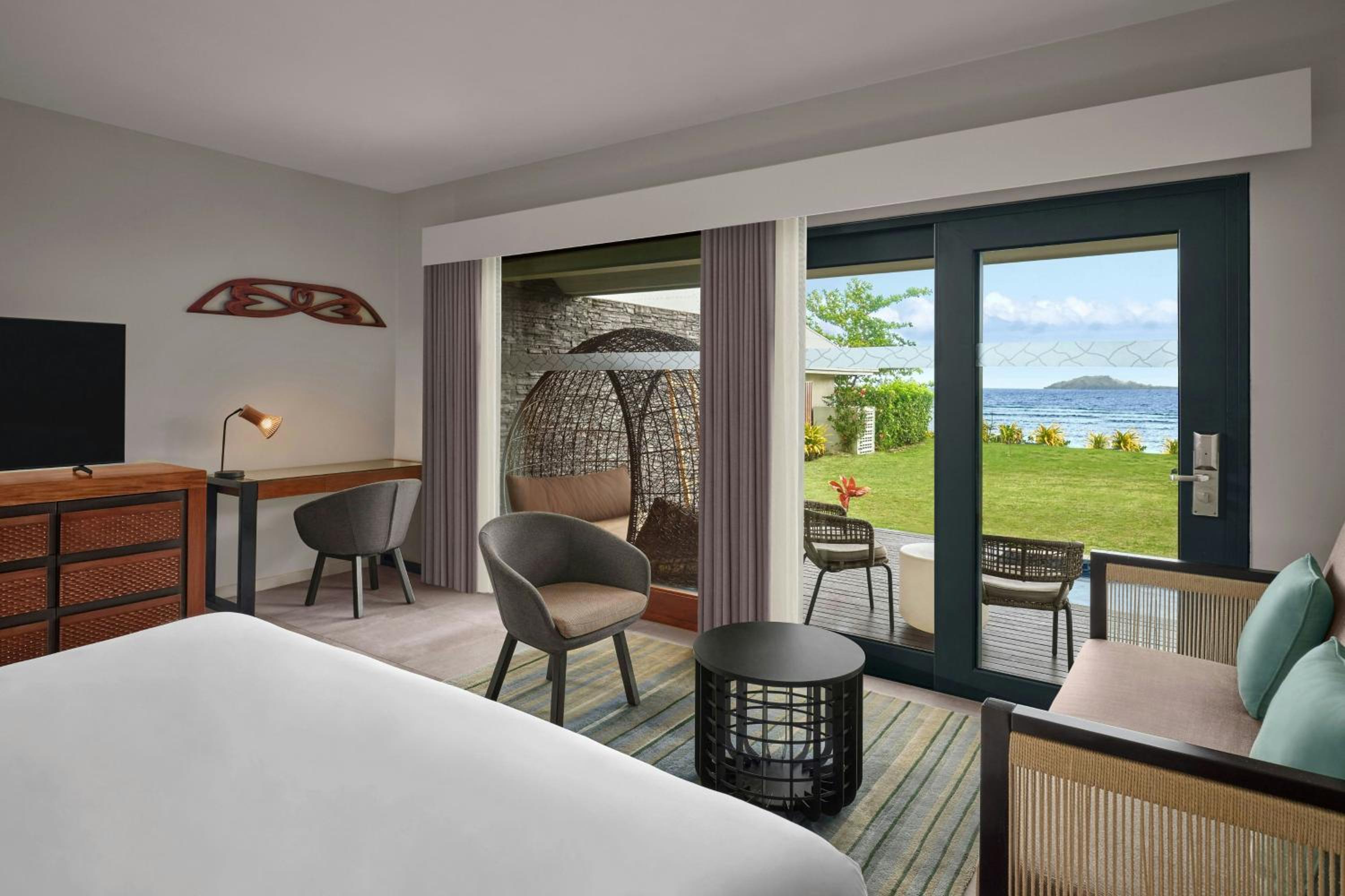 Guest Room, King Bed, Island View, Adult Only, Plunge Pool, Large