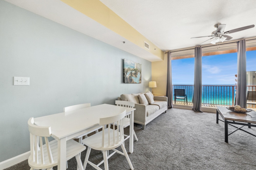 Shores of Panama Beach Resort 41/50