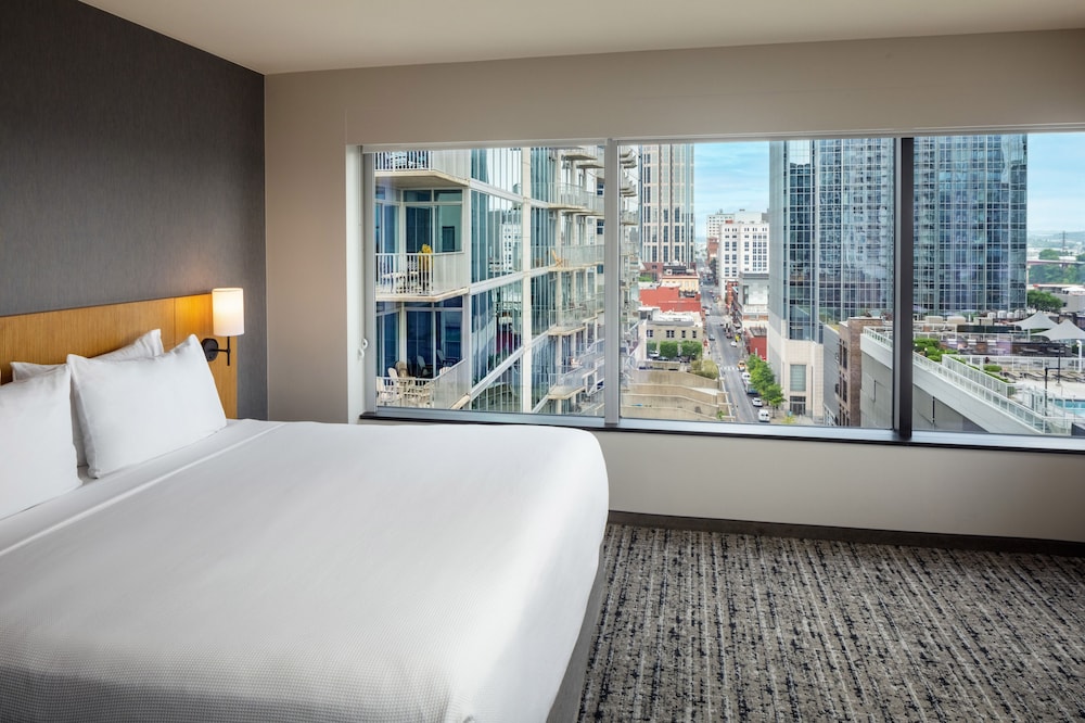 Room, 1 King Bed With Sofa Bed (High Floor) - Double