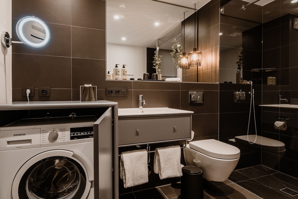 1 BEDROOM, EXCLUSIVE, PREMIUM, APARTMENT