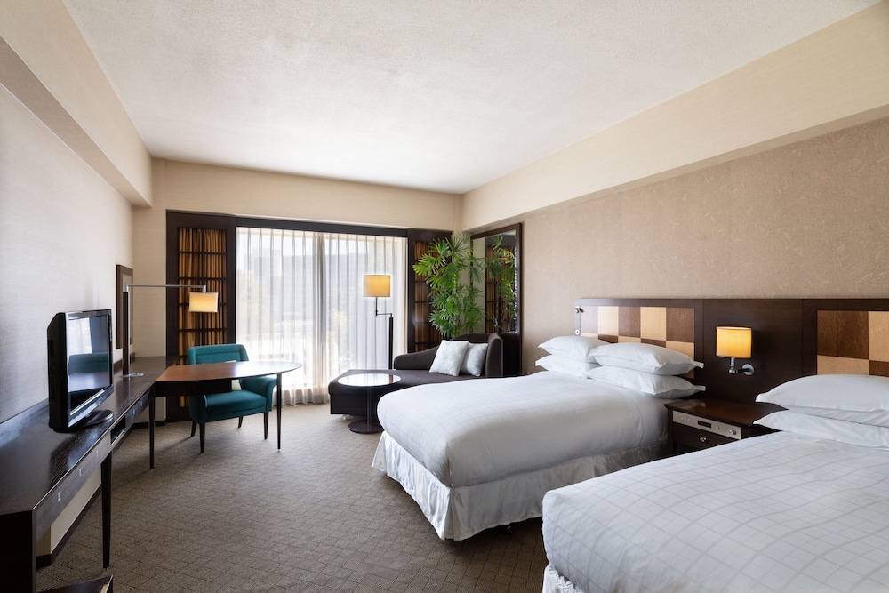 Deluxe, Twin Beds, Sheraton Miyako Hotel Tokyo 4/8