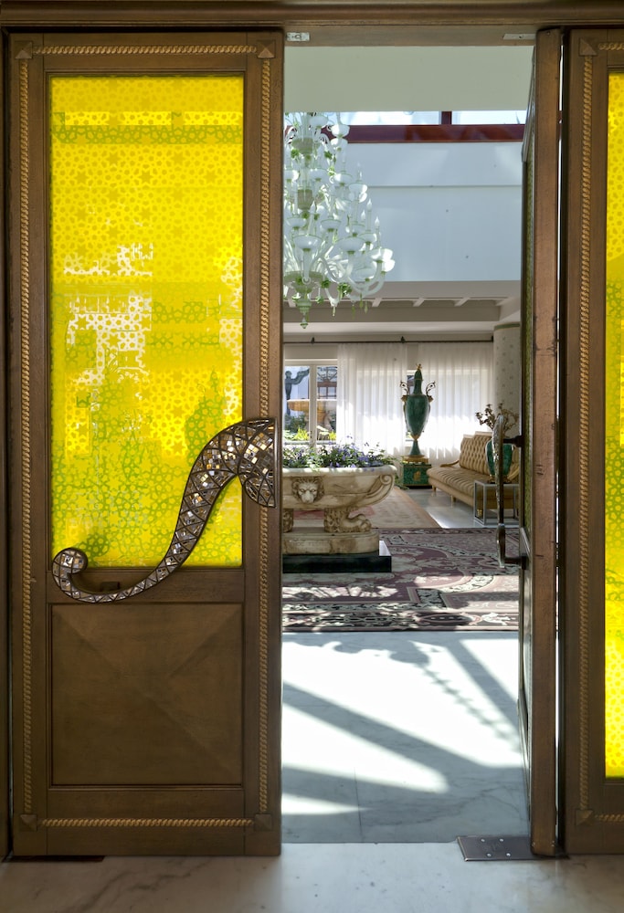 Manzi Hotel & Spa 11/77