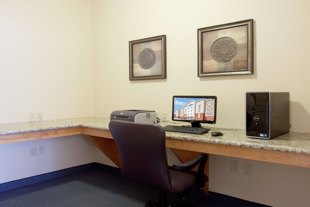 Candlewood Suites Slidell Northshore 25/27
