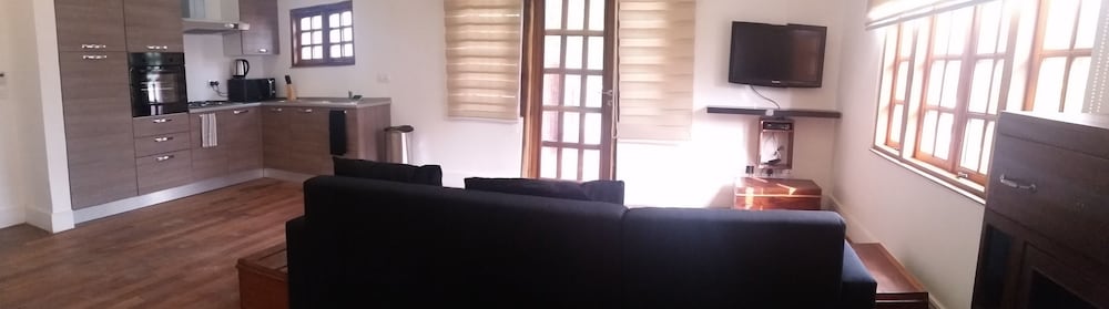 Olma Colonial Suites 45/66