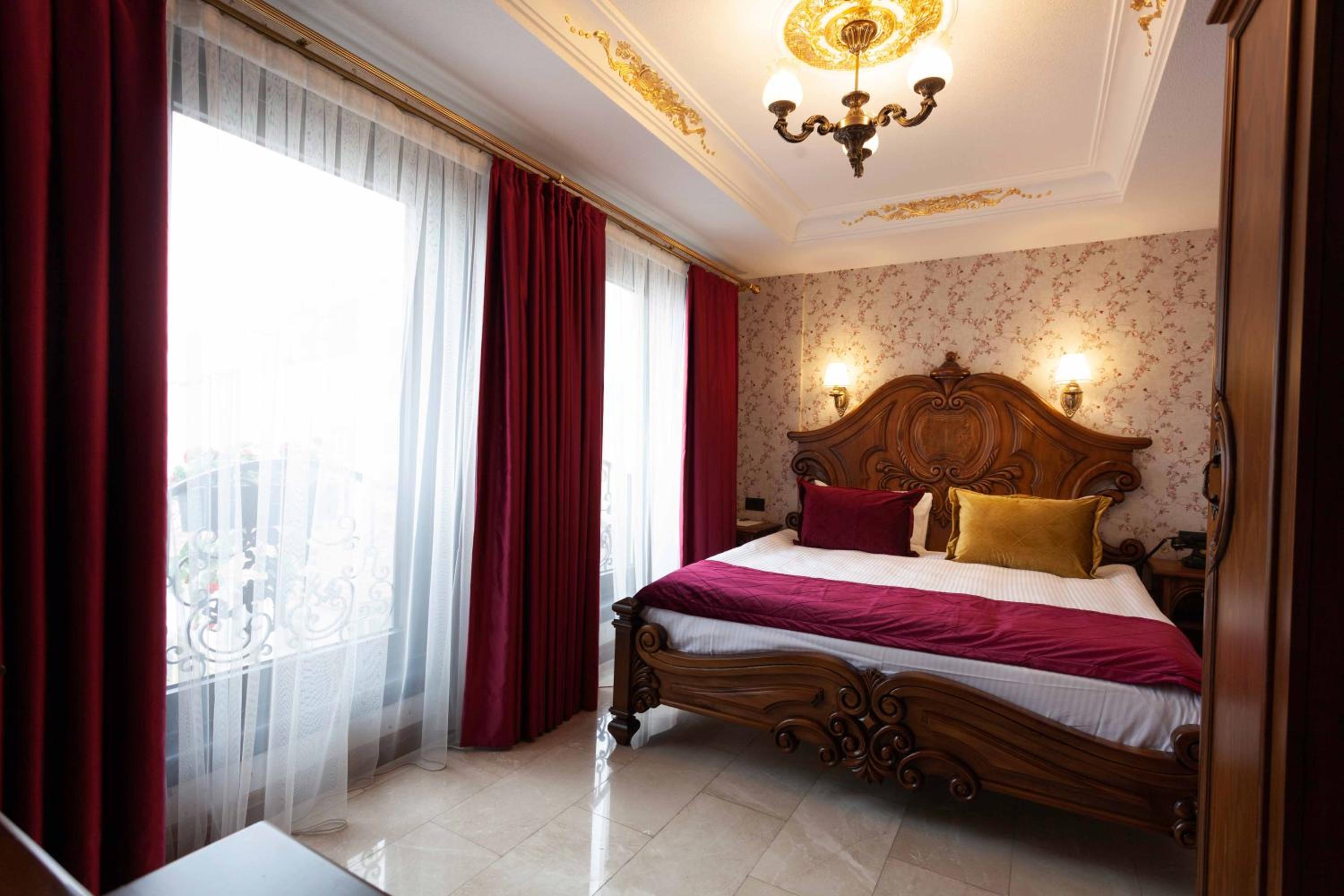غرفة قياسية بسرير كوين، Bablin Butik Otel 2/8