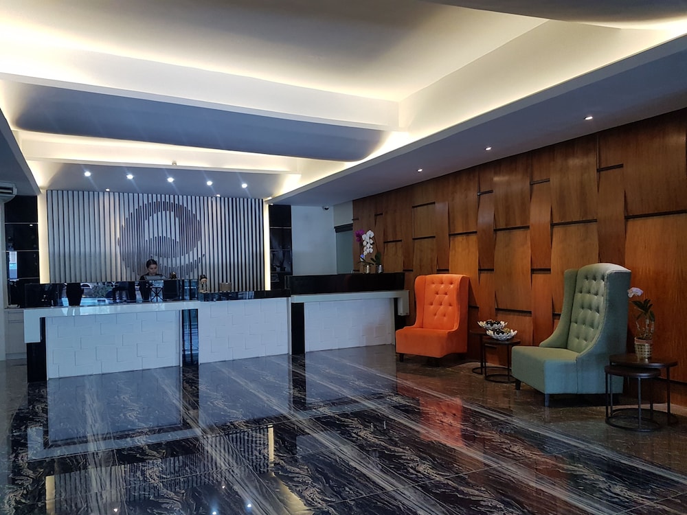Lobby at Eastland Hotel and Residences, CEBU