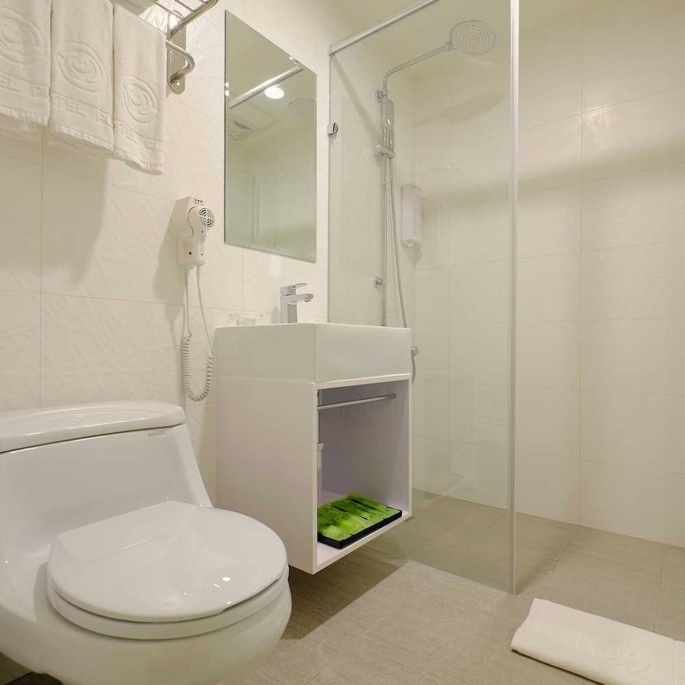 Hotel Puri Taipei Station Branch 39/50