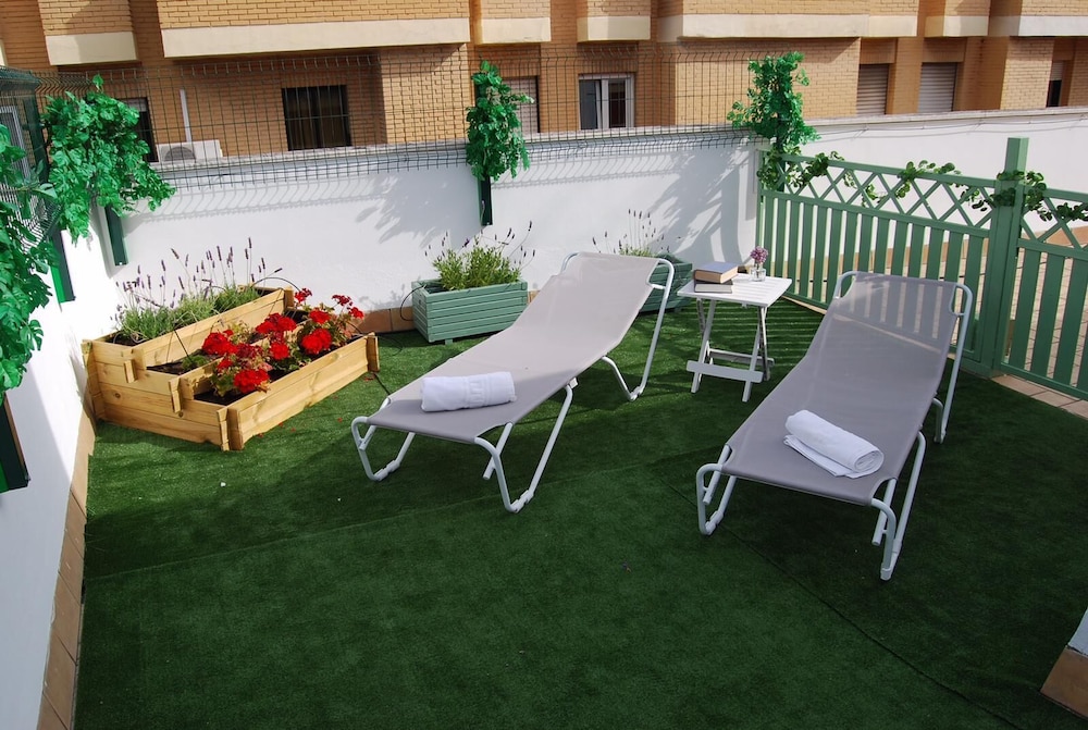 Hotel Dona Blanca 32/41