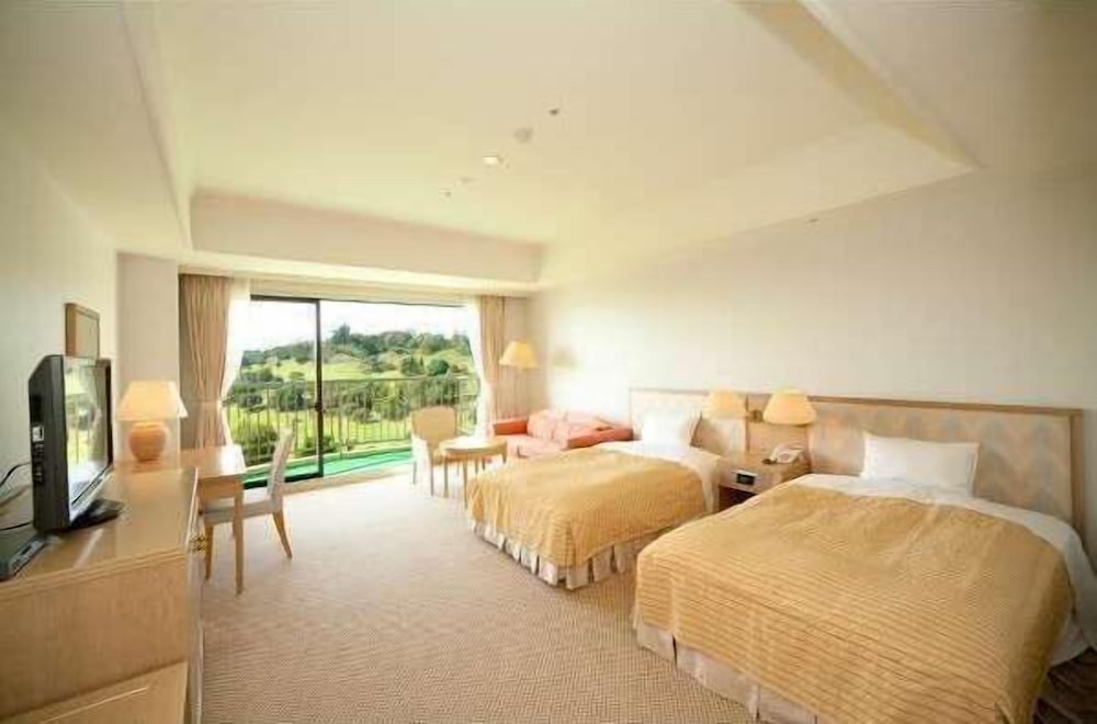 Onahama Ocean Hotel Golf Club 9/30