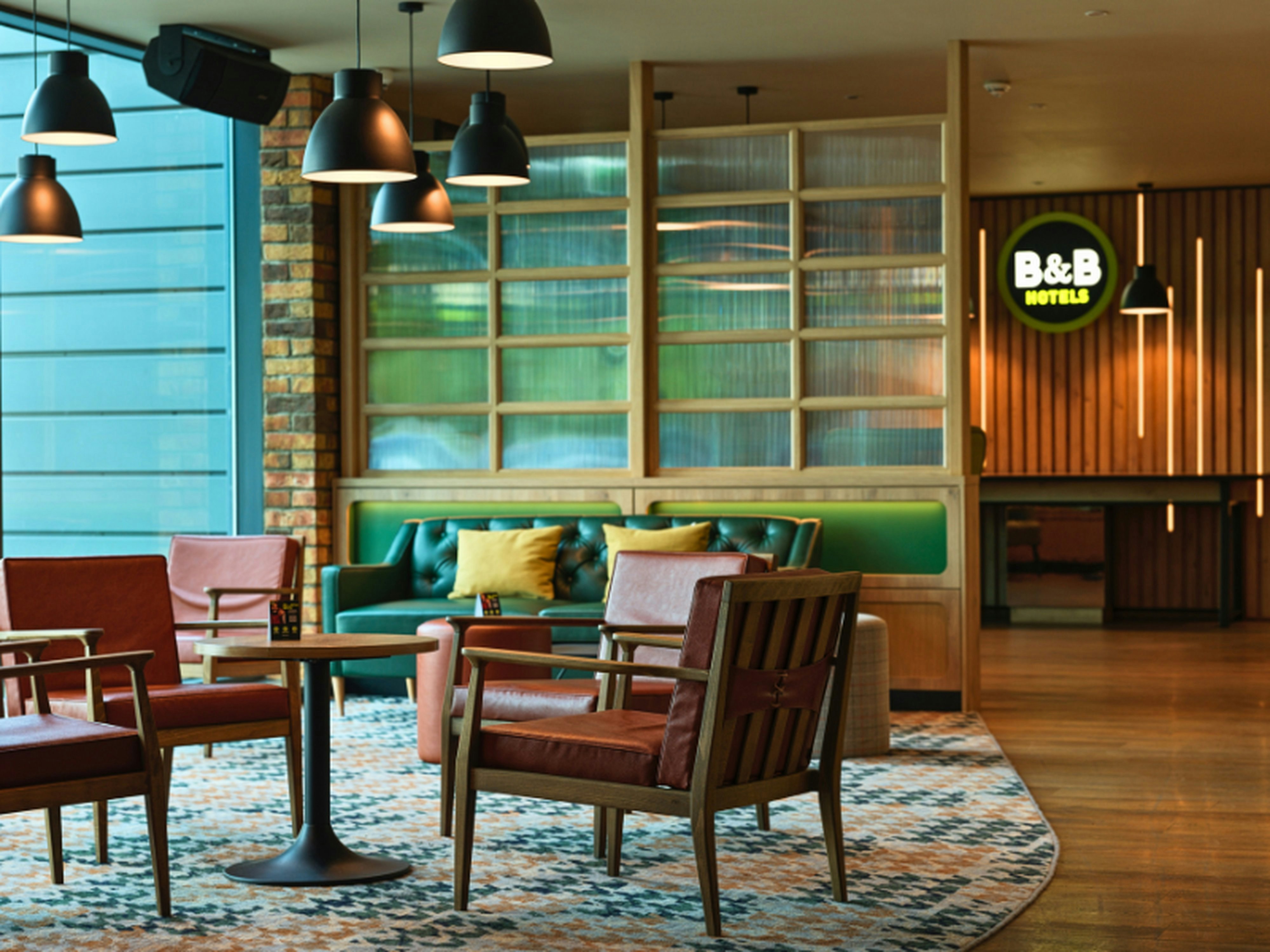 B&B HOTEL Derby 32/36