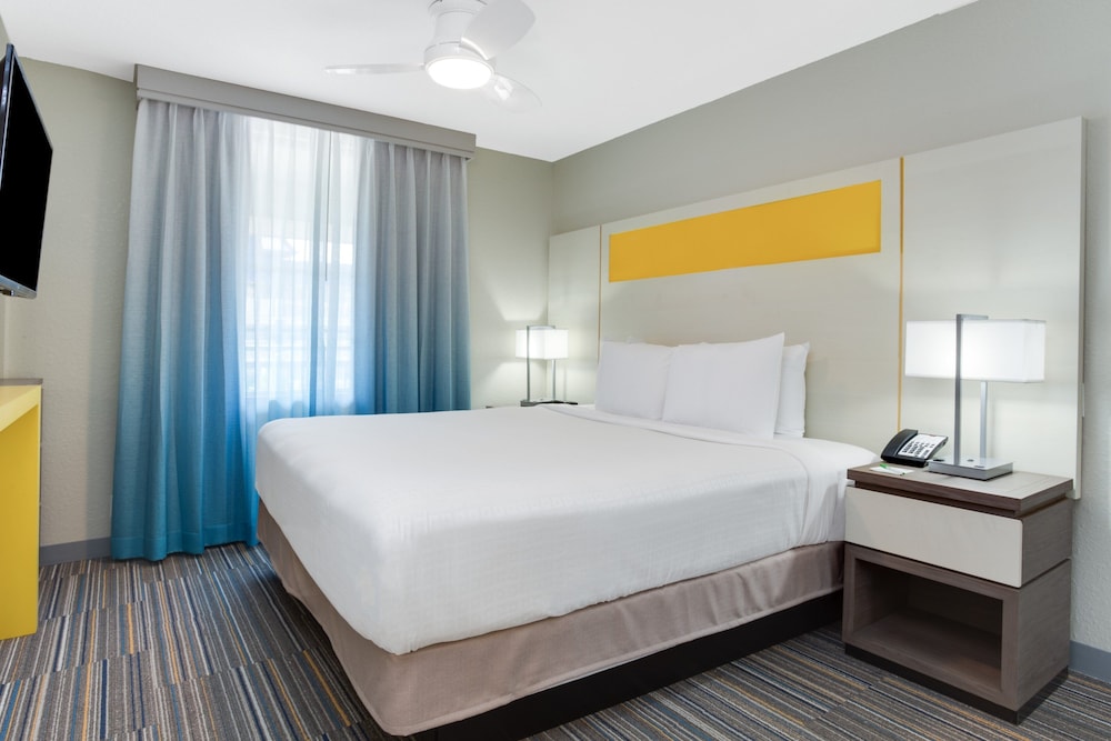 Holiday Inn Resort Orlando Suites - Waterpark 22/80