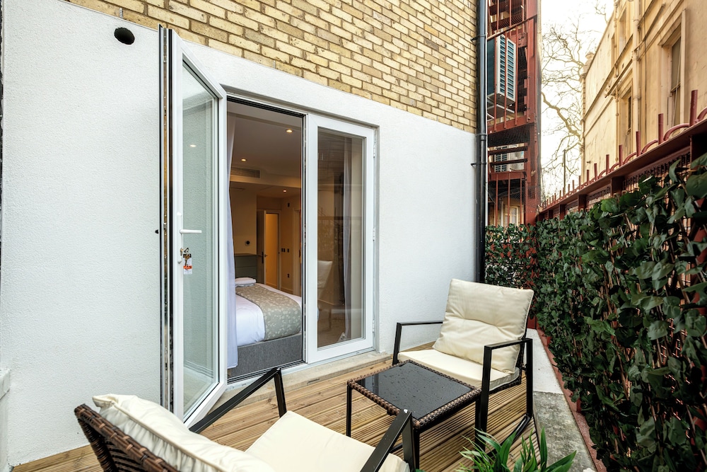 Fountain House 36/50