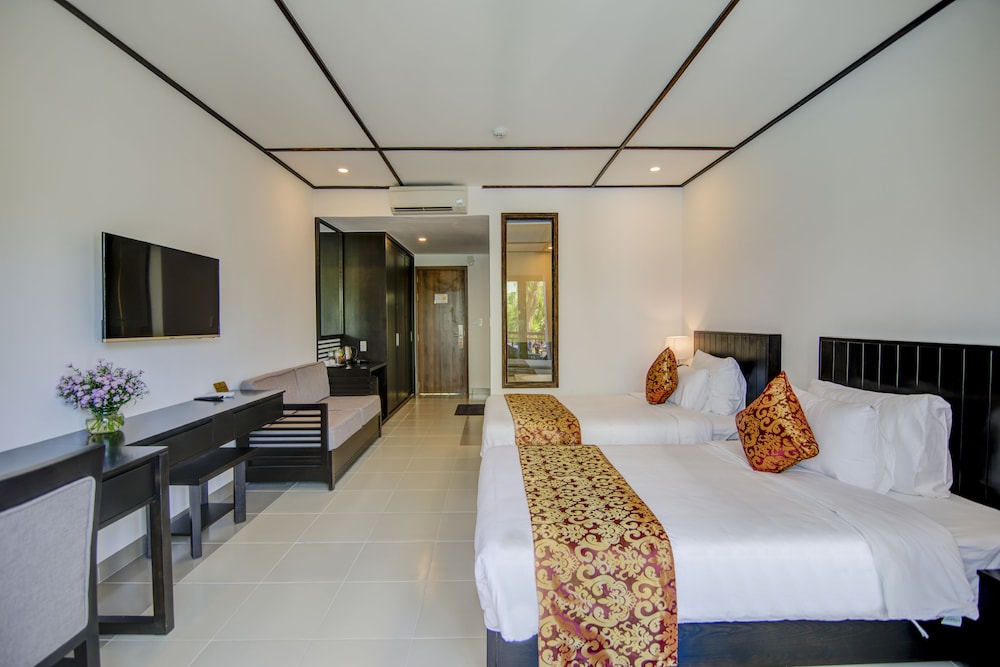 White Lotus Hotel Hoian 14/49