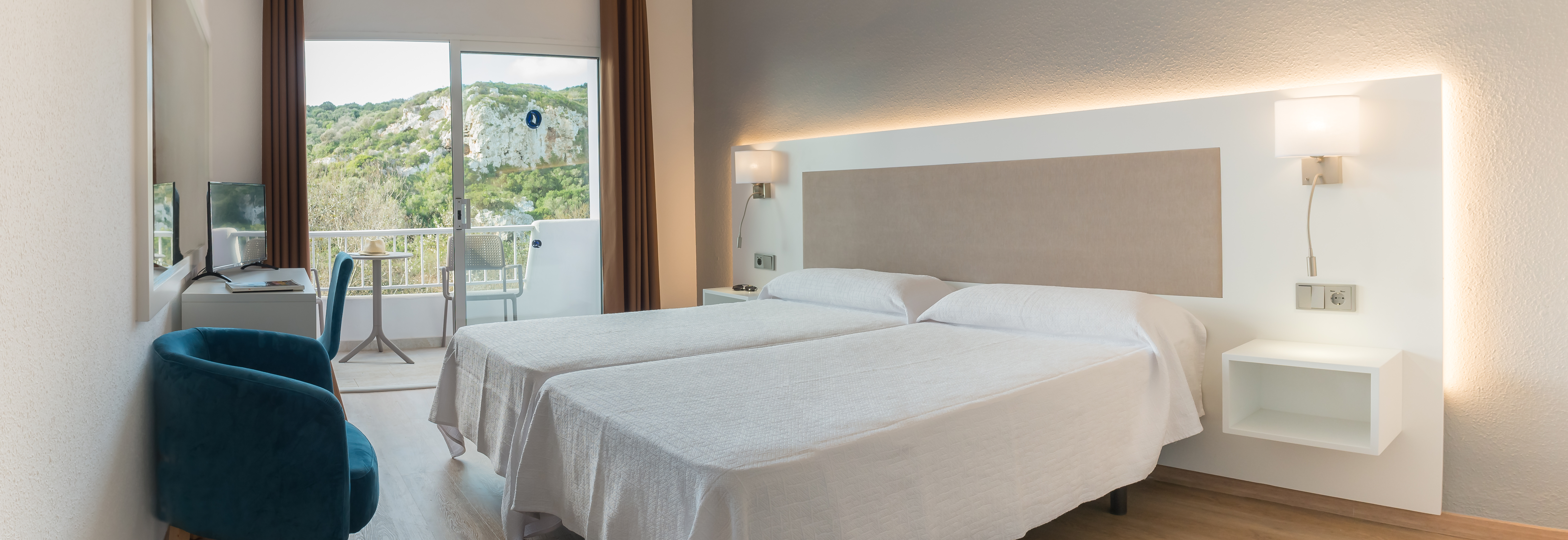 Room, Double or Twin Bed, with Extra Bed