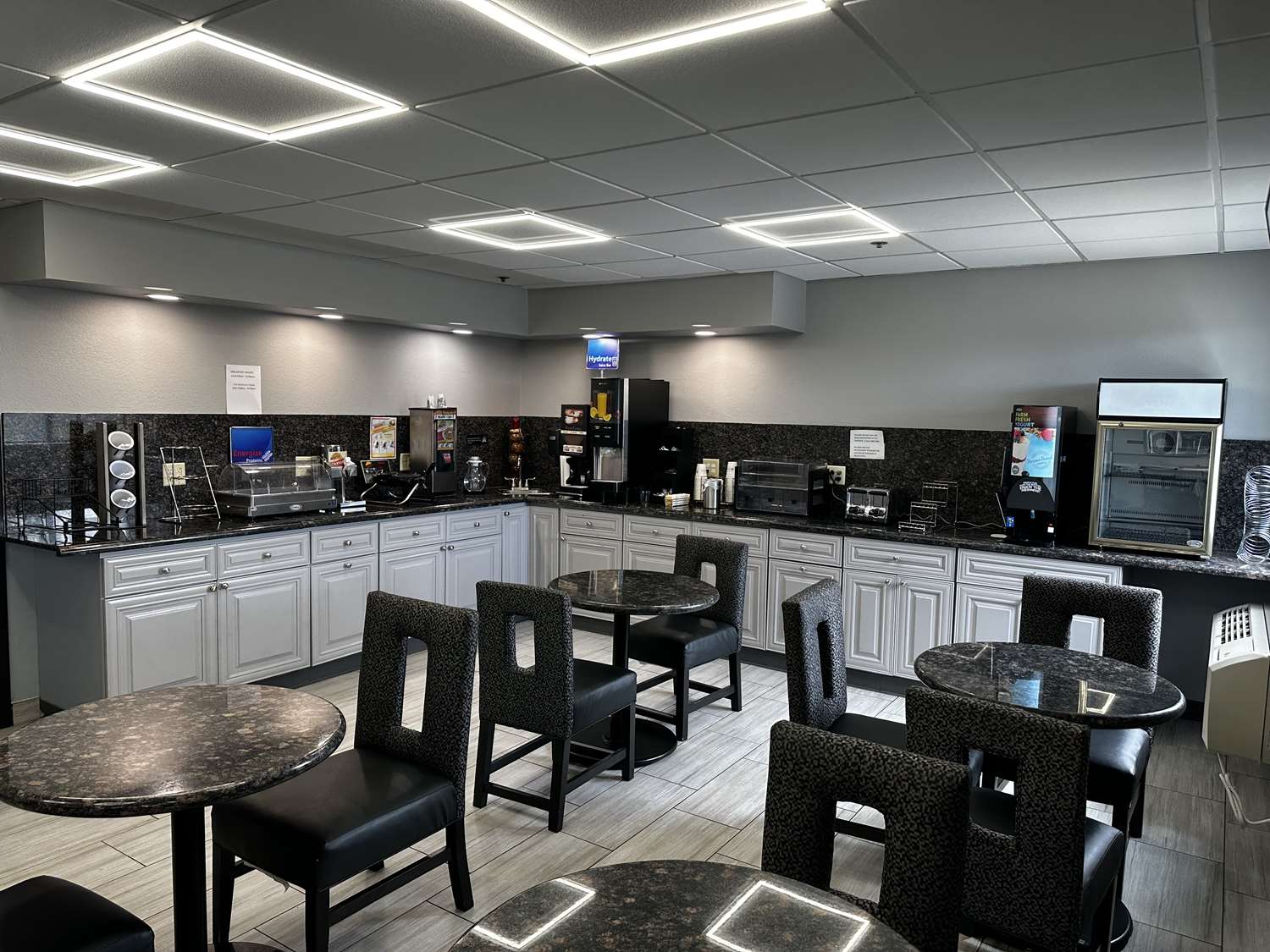 Best Western Bolingbrook Hotel 42/58