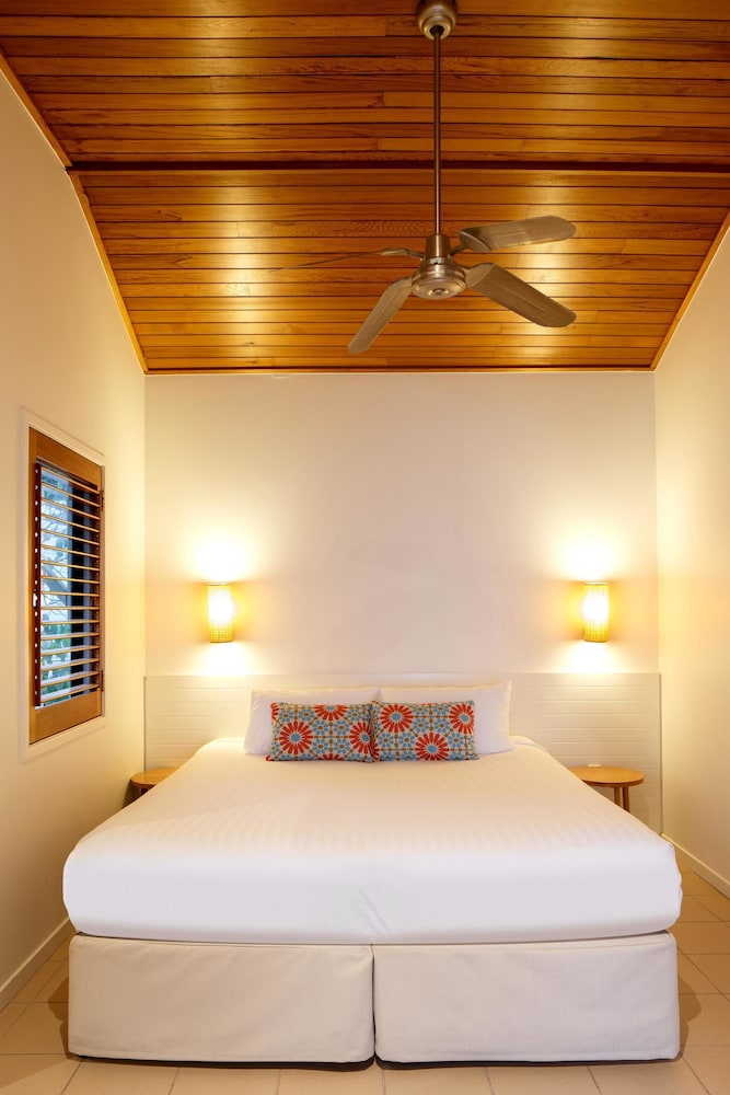 Heron Island Resort 27/70