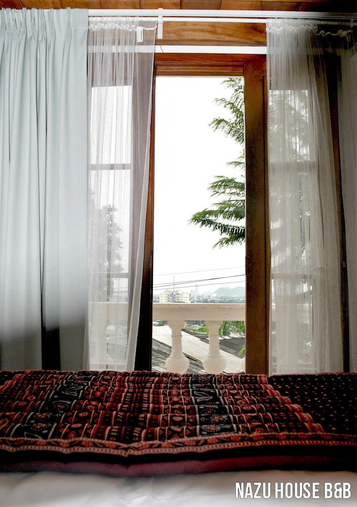 Nazu House Bed Breakfast 36/69