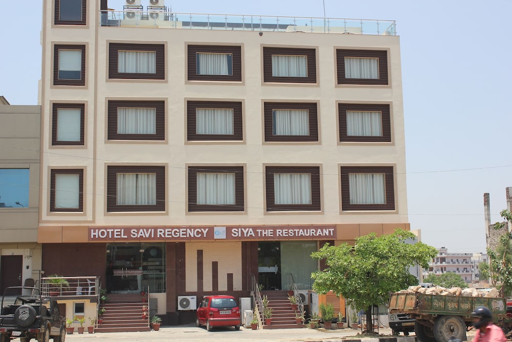 Hotel Savi Regency photo2