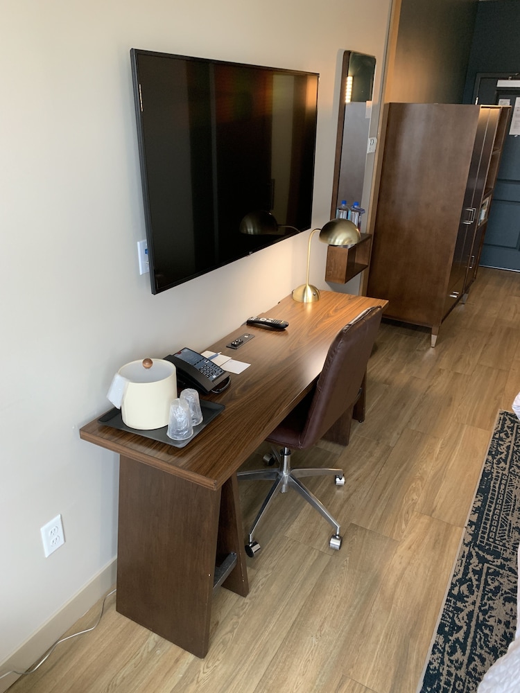 FOUR POINTS BY SHERATON HOUSTON INTERCONTINENTAL AIRPORT 36/39