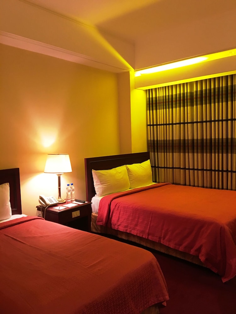 Bayview Park Hotel Manila 12/50