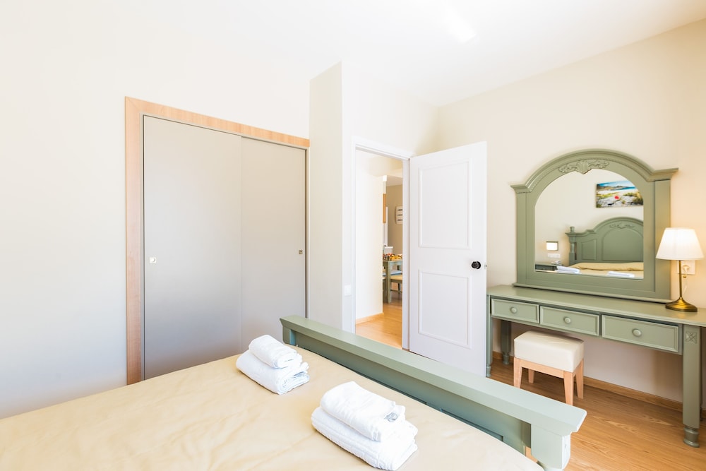 Trefon Hotel Apartments and Family Suites 22/73
