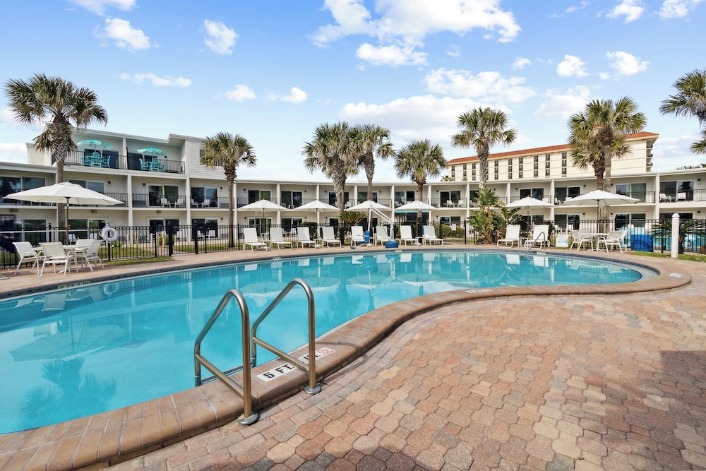 Seahorse Oceanfront Inn 5/50