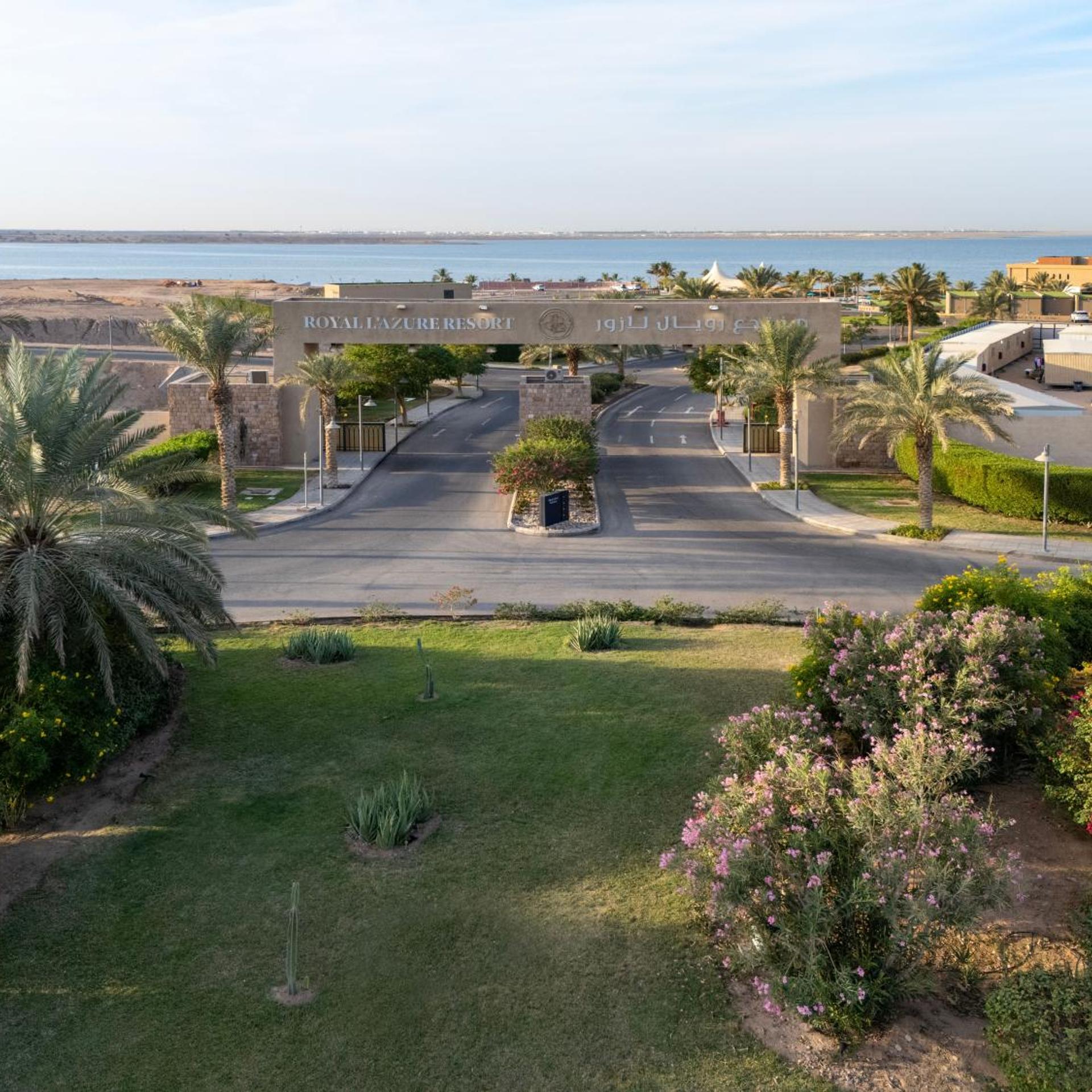 Royal L'azure Resort 51/55