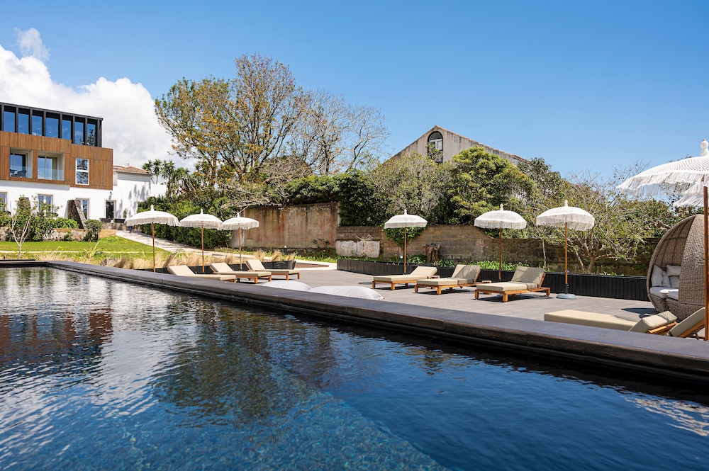 Senhora Da Rosa Tradition And Nature Hotel 45/47