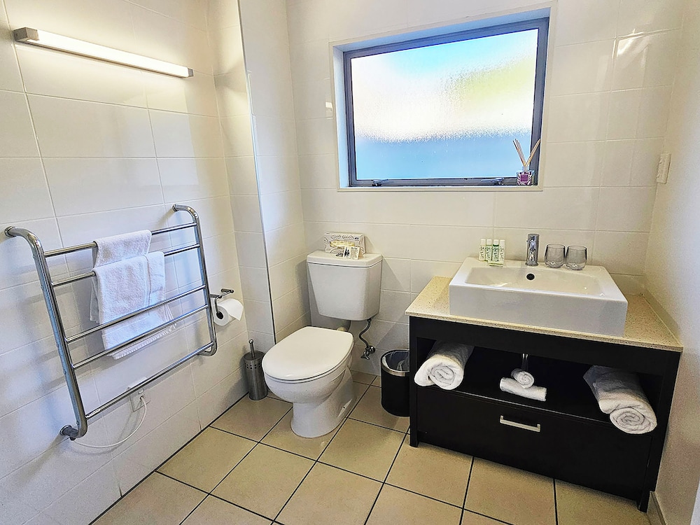 Sea Spray Suites 59/61