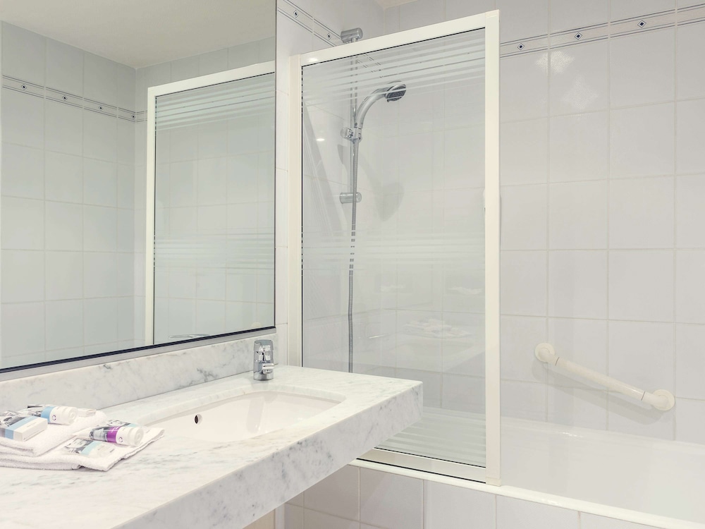 MERCURE RENNES CENTRE GARE 65/67