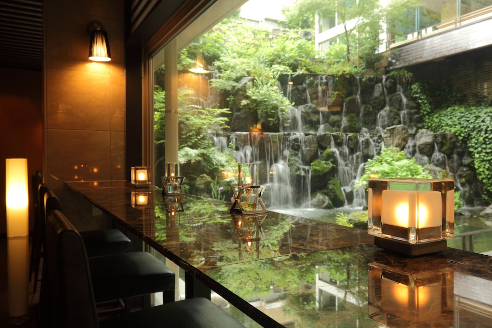 Hotel Futaba 6/50