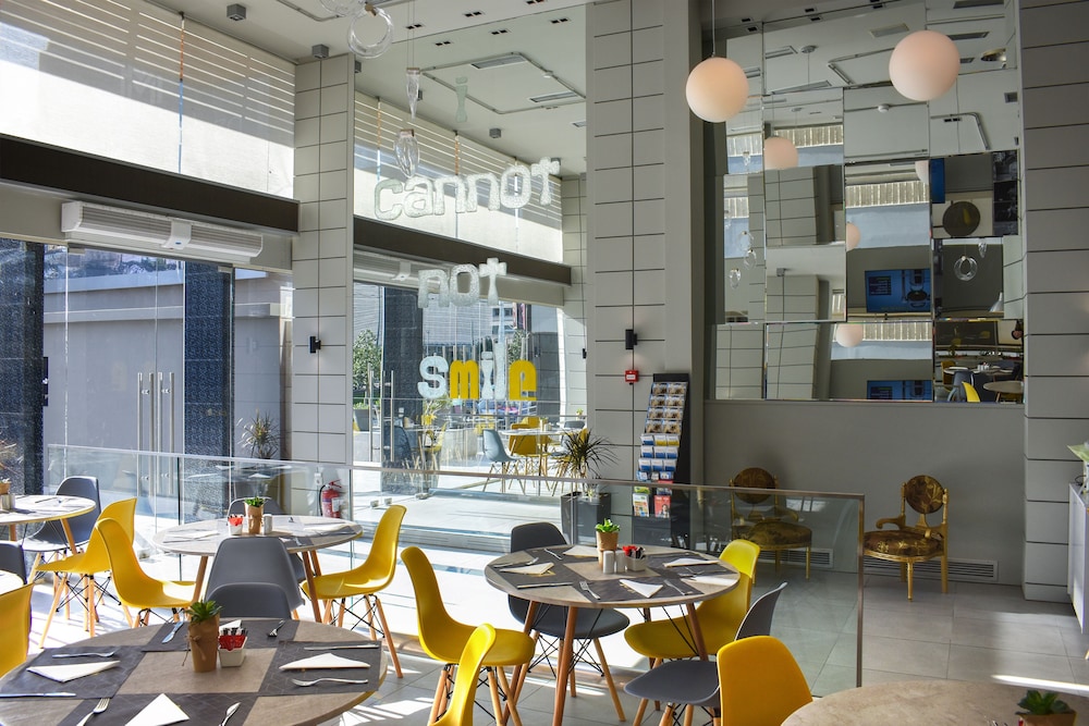 Athenian Montaza Hotel 56/62