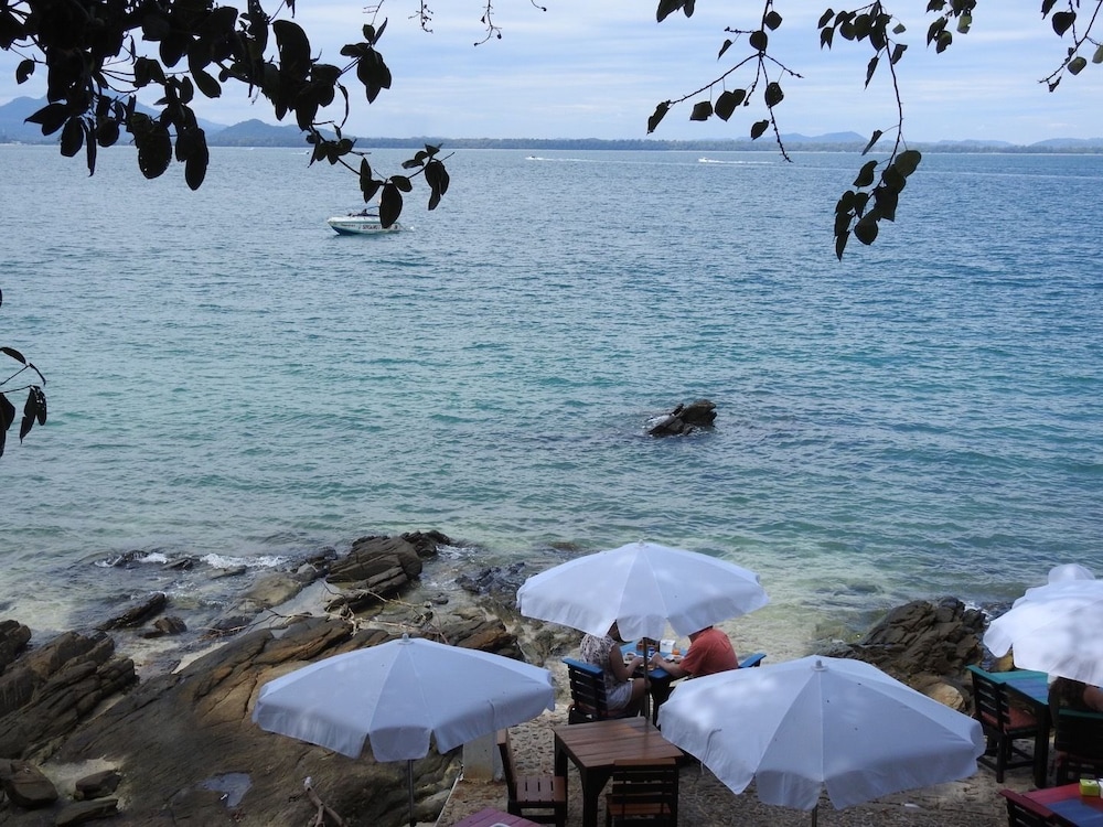 Sunrise Villas Resort 35/41