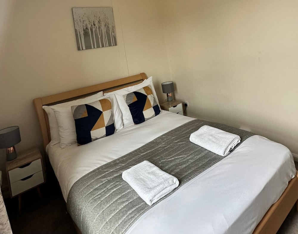 Regent Hotel 5/50
