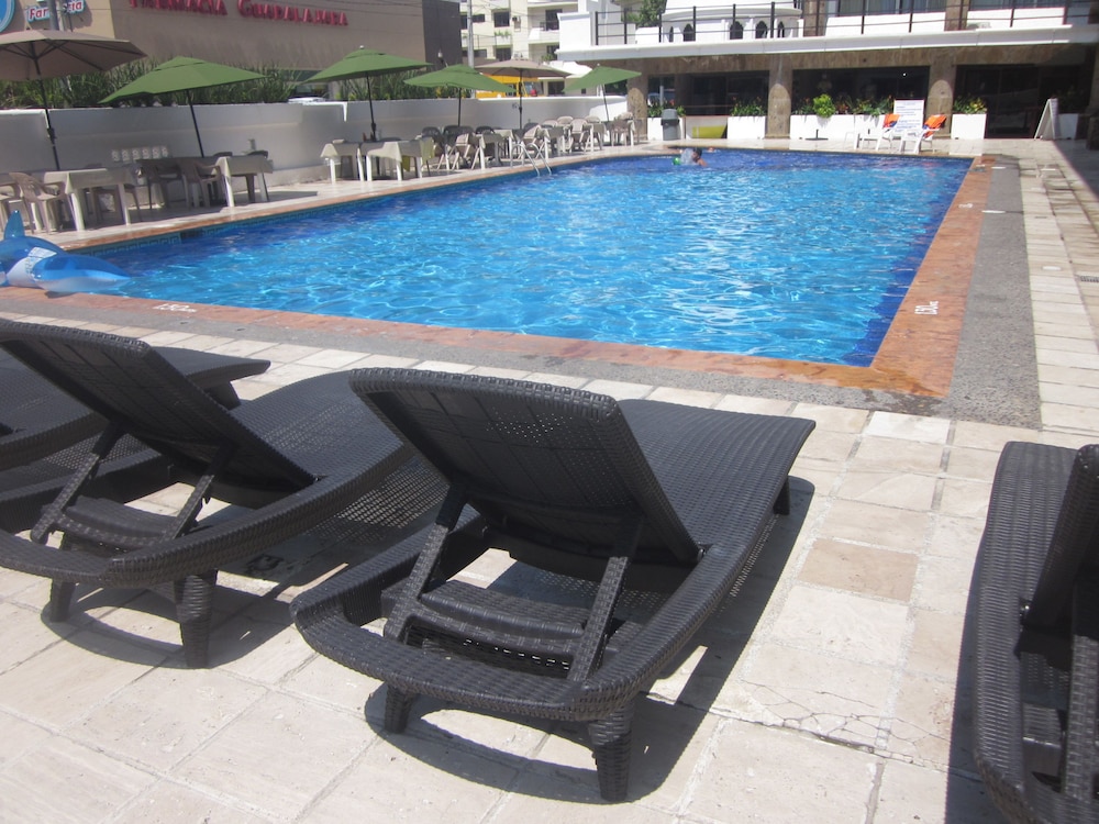 Hotel Solamar Inn 42/48