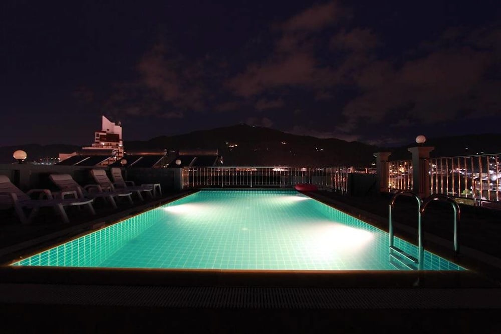 The Crystal Beach Hotel photo3