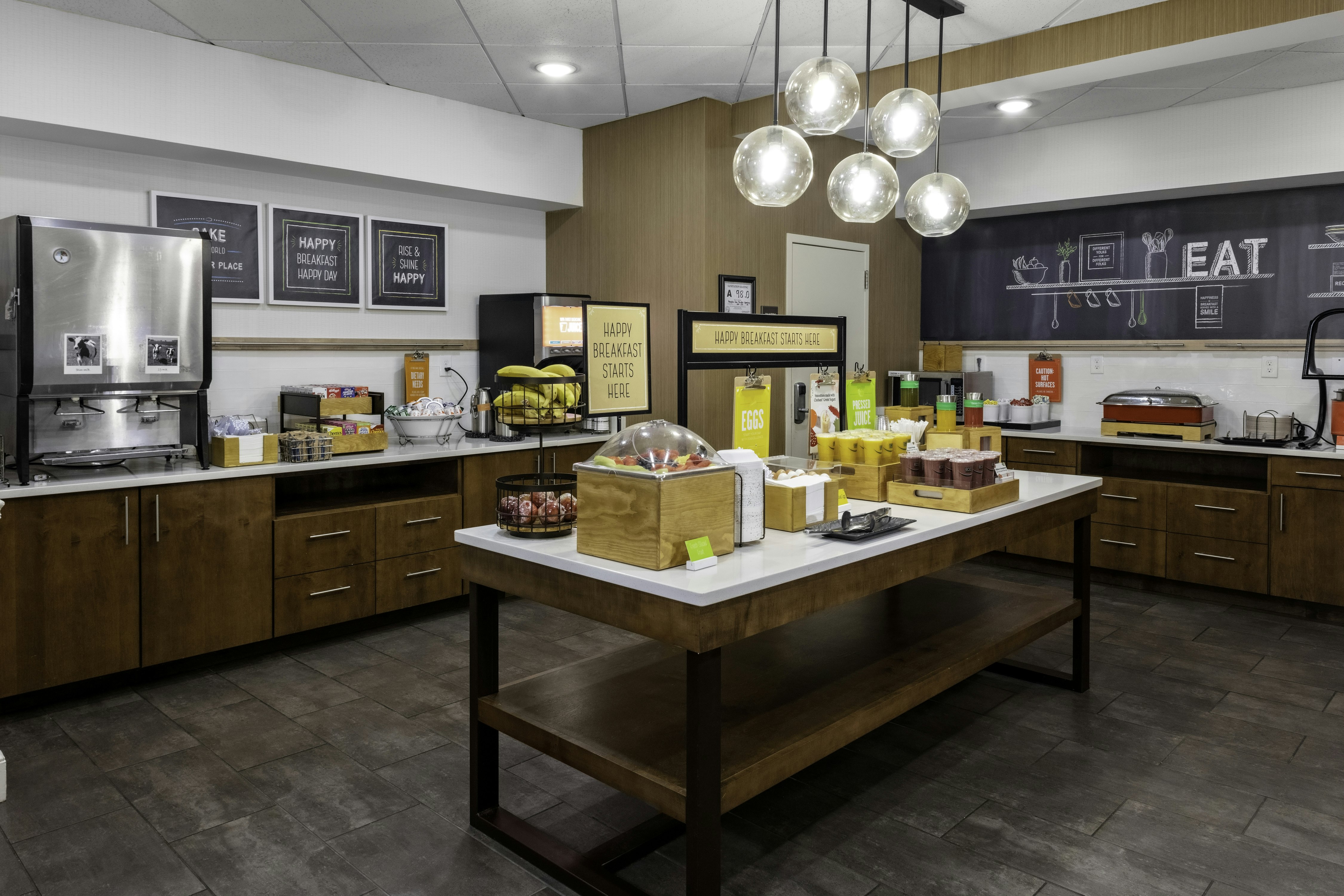 Hampton Inn & Suites Concord/Charlotte 7/57