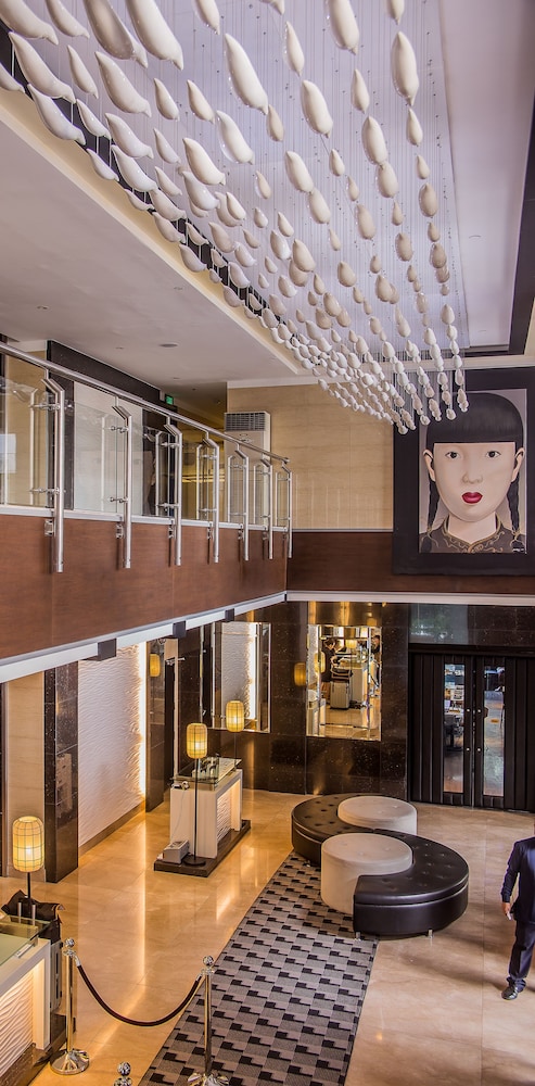 Y2 Residence Hotel 3/68