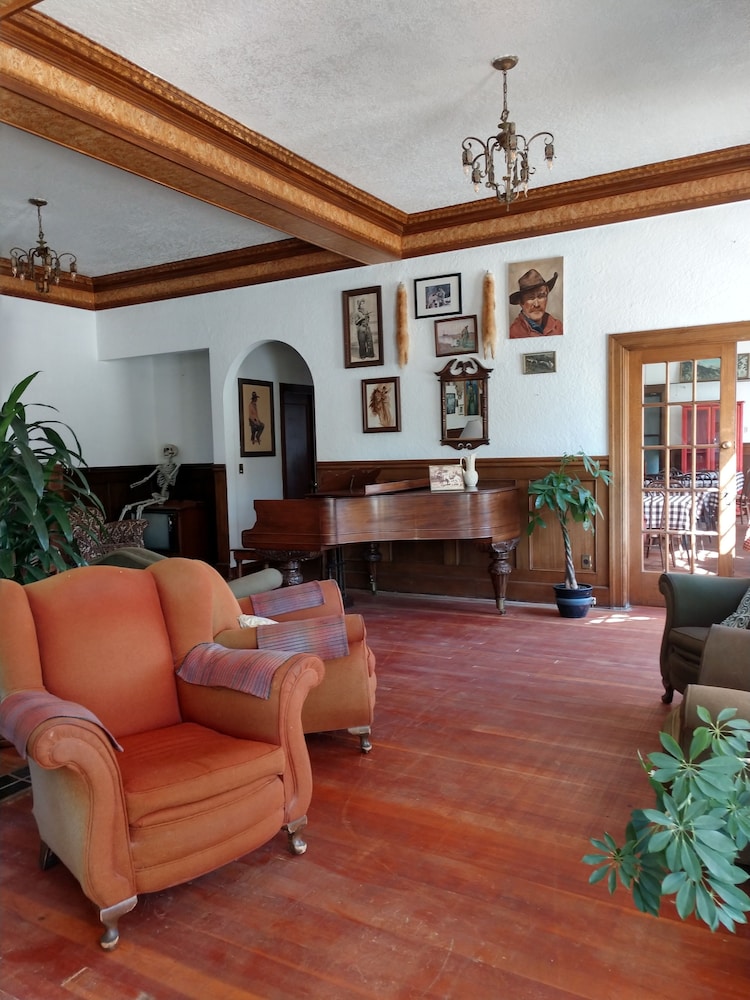 Winnedumah HOtel 30/50