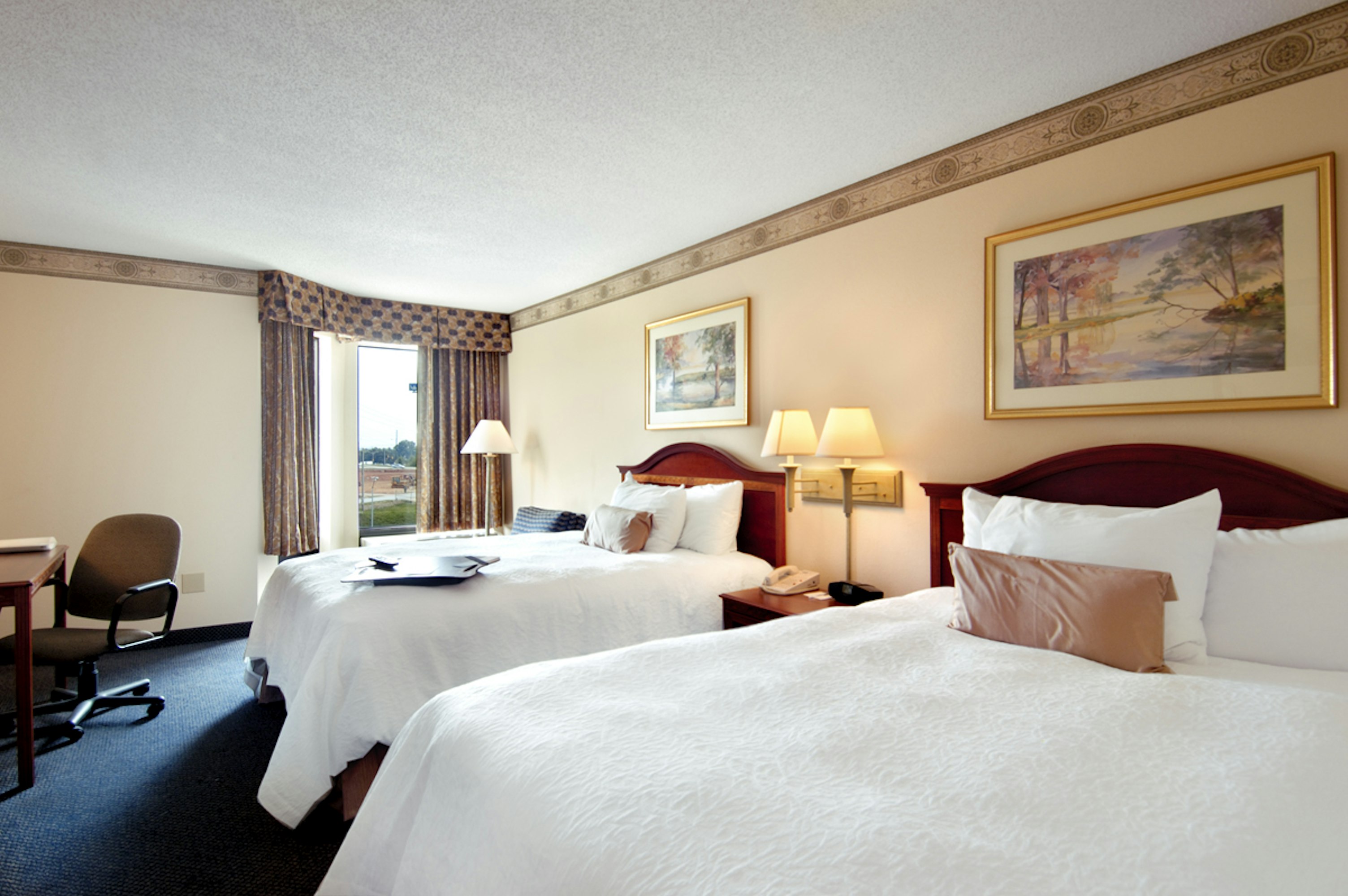 Hampton Inn Suites Atlanta Airport North I85 19/71