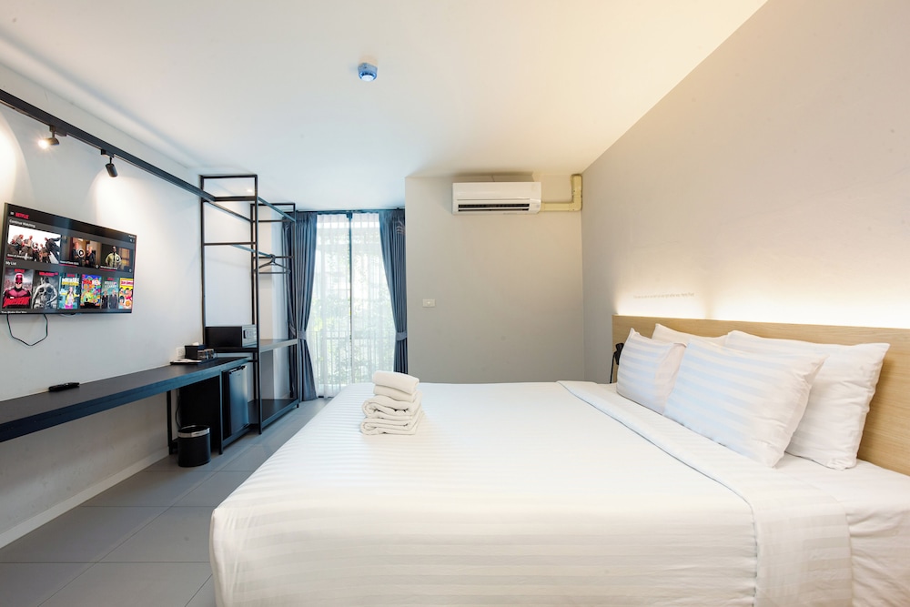 BOOK Design HOTEL -SHA Extra Plus 11/50