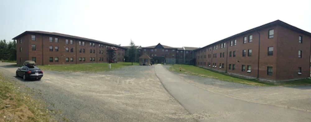 Residence And Conference Centre Sudbury North 21/30