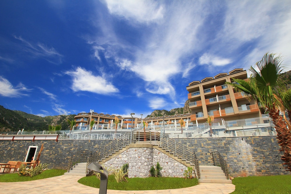 Turunc Premium Hotel 47/50